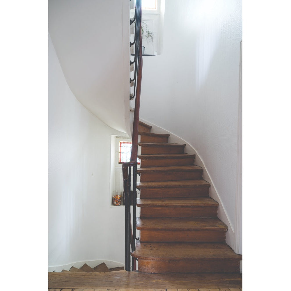 Farrow & Ball Pointing No.2003 paint in a lifestyle setting
