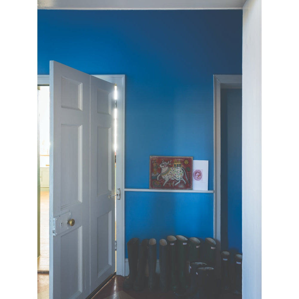 Farrow & Ball Cook's Blue No.237 paint in a lifestyle setting