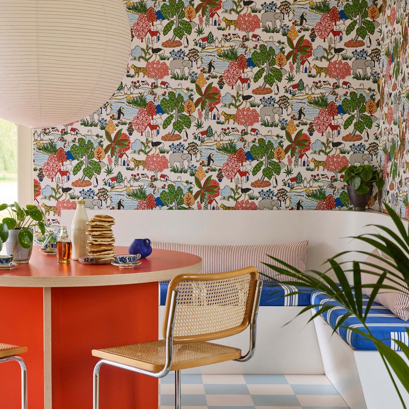 Little Greene Animal Kingdom wallpaper in Atomic — room view