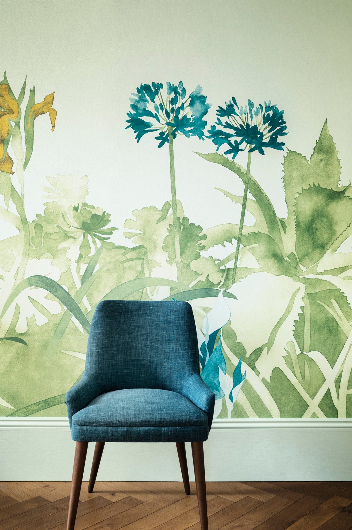 Paint & Paper Library Aloe Walk wallpaper lifestyle image 2
