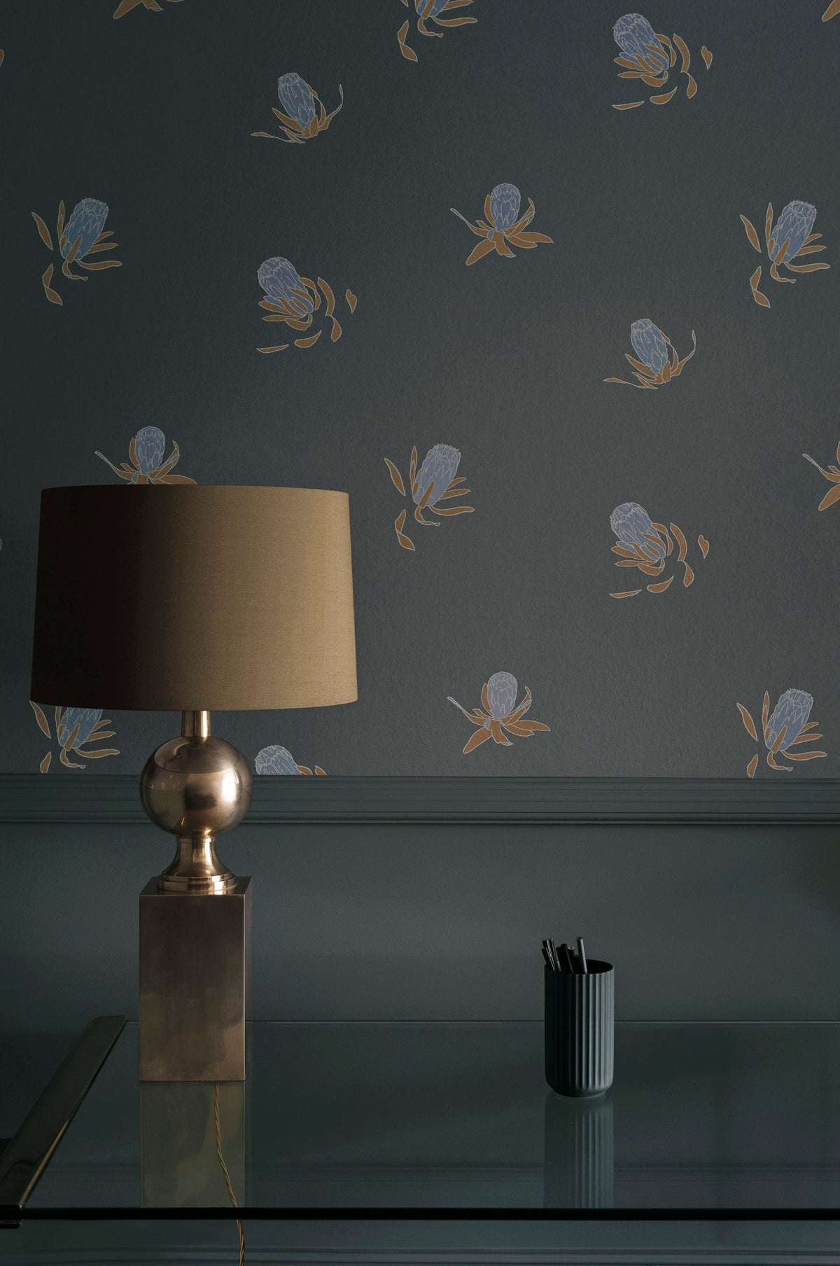Paint & Paper Library Buds wallpaper lifestyle image 2