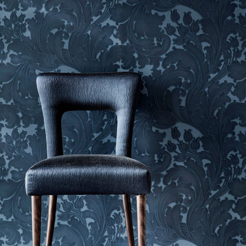 Little Greene Tulip wallpaper — lifestyle image 08