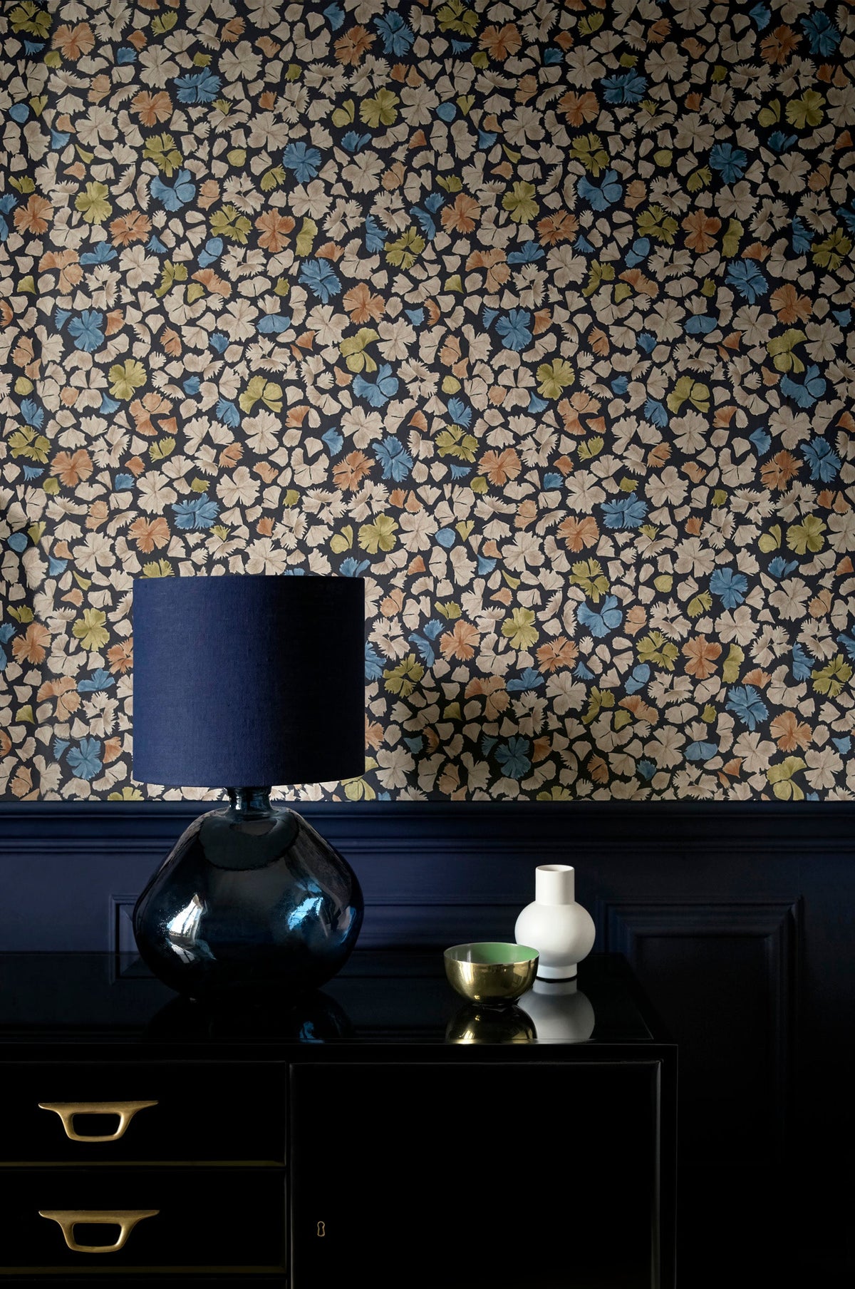 Paint & Paper Library Feather Flora wallpaper lifestyle image 2