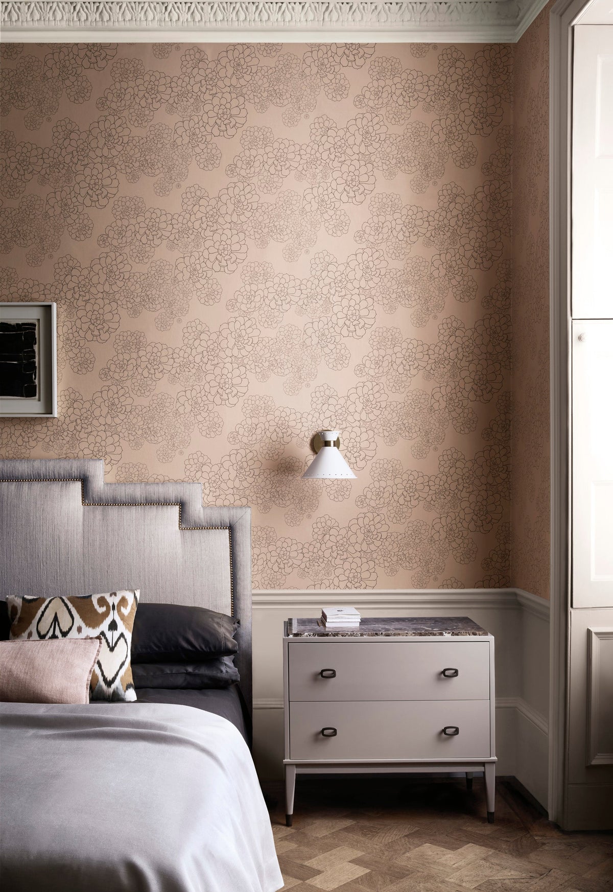 Paint & Paper Library Aeonium wallpaper lifestyle image 1