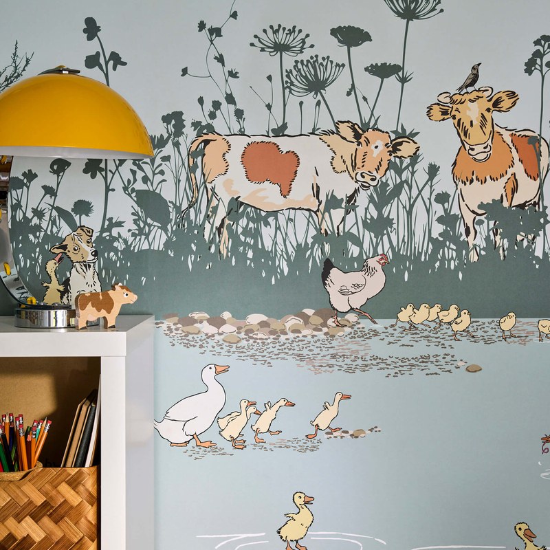 Little Greene Riverside Capers wallpaper — detail
