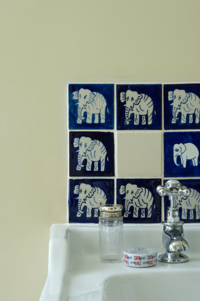 Farrow & Ball String 8