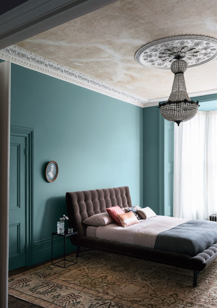 Paint & Paper Library Blue Gum 620 lifestyle – Blue Gum, Plaster I