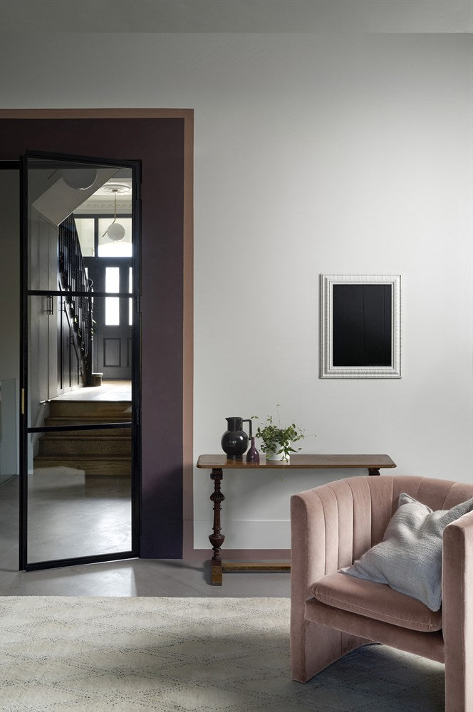 Paint & Paper Library Pontefract 328 lifestyle – Eau de Violette, Rouge II and Pontefract