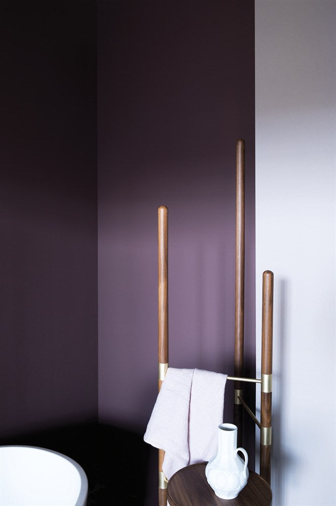 Paint & Paper Library Plum Brandy 341 lifestyle – Plum Brandy, Quail Detail