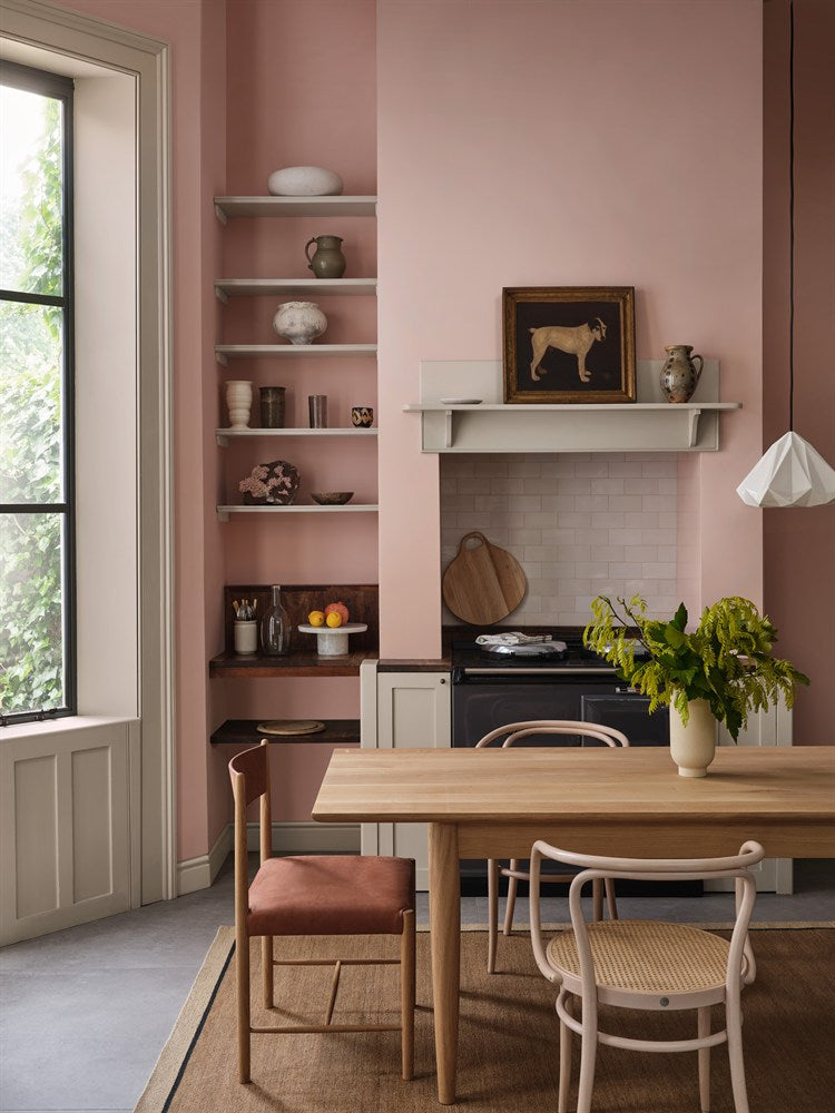 Paint & Paper Library Rose Cluster 717 lifestyle – Rose Cluster, Slate II, New Black