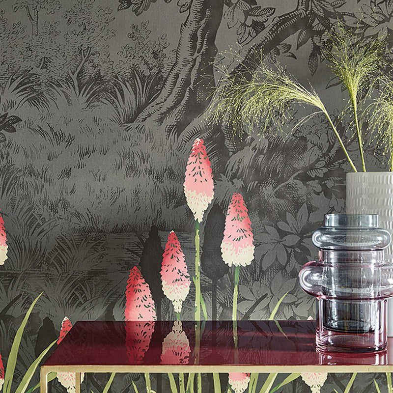 Little Greene Upper Brook St. wallpaper — lifestyle image 01
