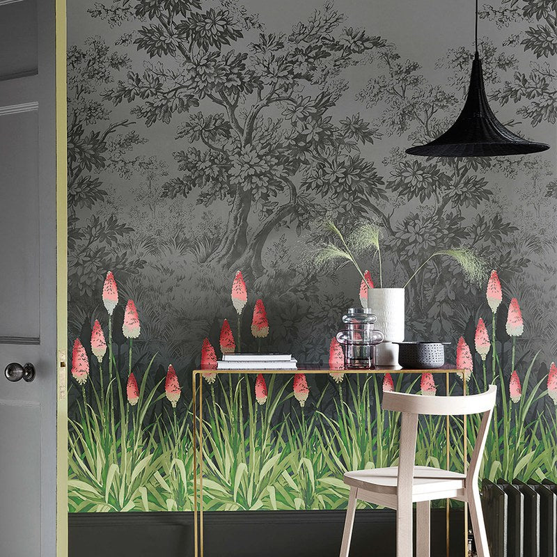 Little Greene Upper Brook St. wallpaper — lifestyle image 02