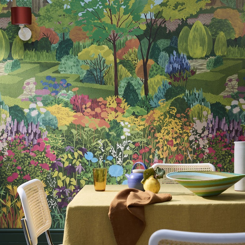 Little Greene Castle Garden wallpaper in Pale Lime — room view