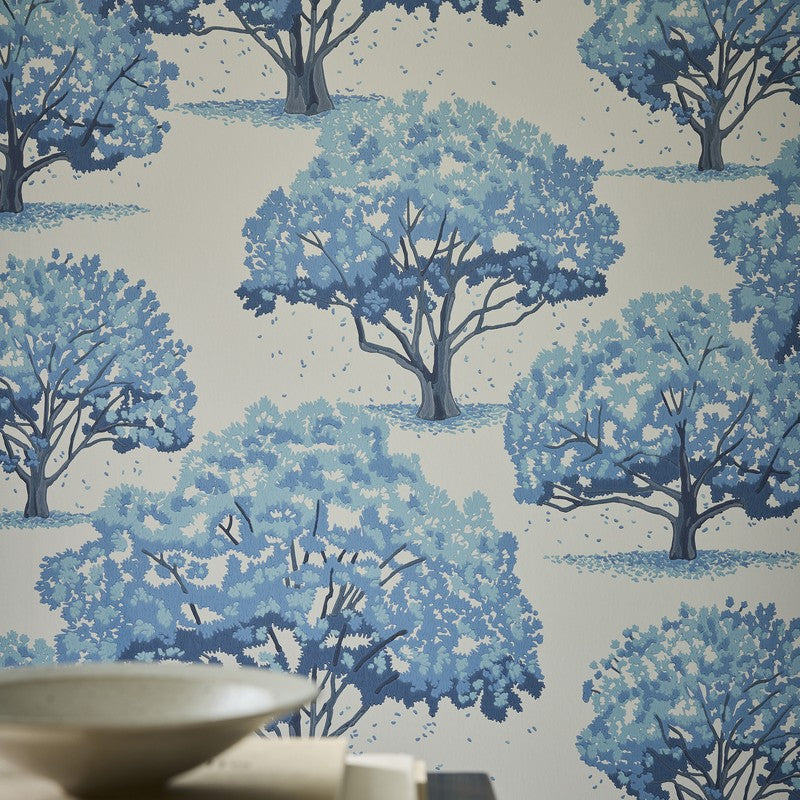 Little Greene Magnolia Blossom wallpaper in Tivoli — detail