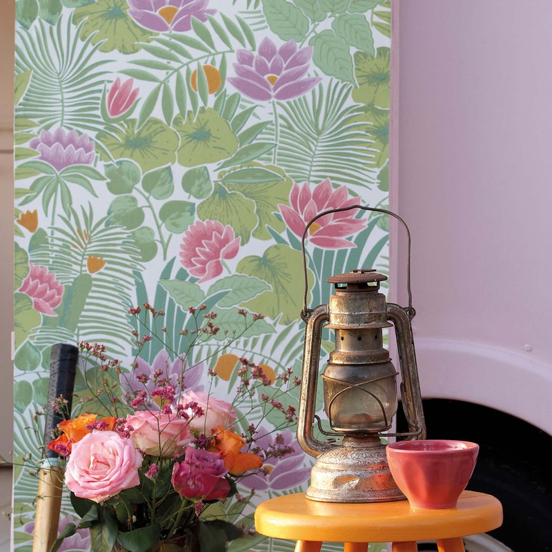 Little Greene Reverie wallpaper in Jardin — detail