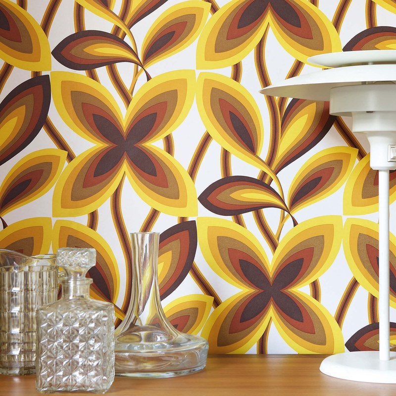 Little Greene Starflower wallpaper in Original — detail