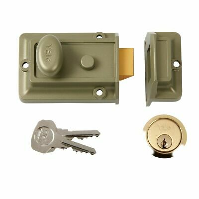 P77 Standard Security Traditional Nightlatch 60mm